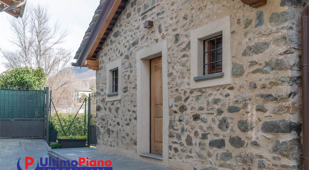 Casa ingresso