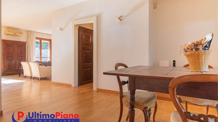 Alloggio fronte ospedale di ampia metratura